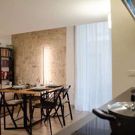 Maison De L'air - With Jacuzzi