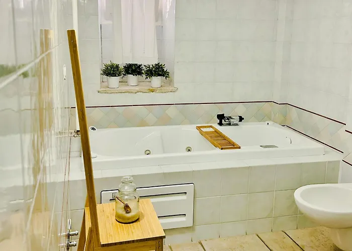 Maison De L'air - With Jacuzzi Daire